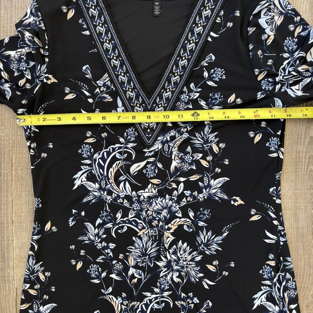 White House Black Market Floral Dress Size M Petite Embroidered Stretch Classic - Picture 10 of 13